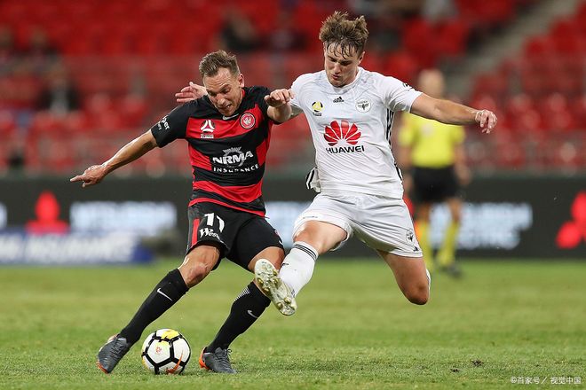 包含赛地聚焦——荷甲集结日热度飙升，曼城门线救险，目标明确，资深球员宣示担当的词条-乐鱼平台